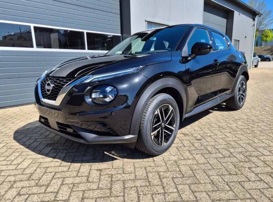 Nissan Juke · schwarz